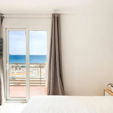 Aa Guest - Sunshine Front Sea Views Eco Lägenhet *